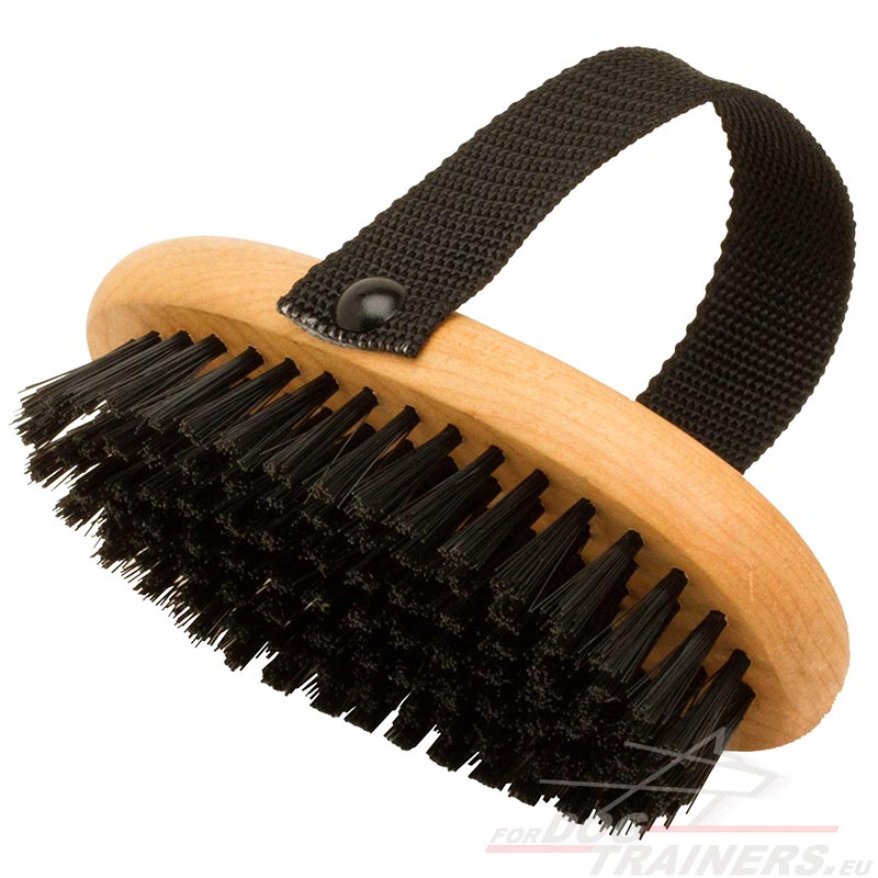 Dog Brushing: Bristle Brush ➄ [KA18#1057 Spazzola per cane] : Dog harness,  Dog muzzle, Dog collar, dog leash, Bite Sleeves