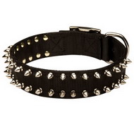 Zwarte Nylon Spikes Honden Halsband