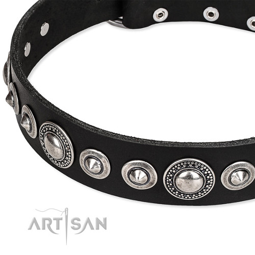 Beste kwaliteit zwarte hondenhalsband Artisan