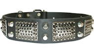 Perfect leren halsband met vintage platen en piramides