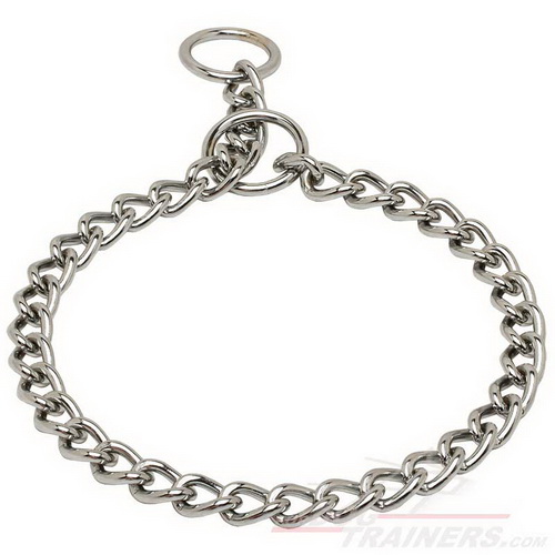 Collier mtallique  la chaine pour chien