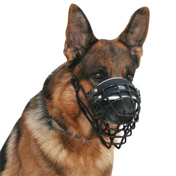 Wire Dog Muzzle for German Shepherd Rubberized - Click Image to Close