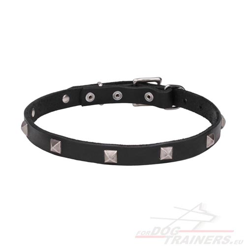 Canine Collar with Luxurious Pyramid-like Studs⚄ - Click Image to Close